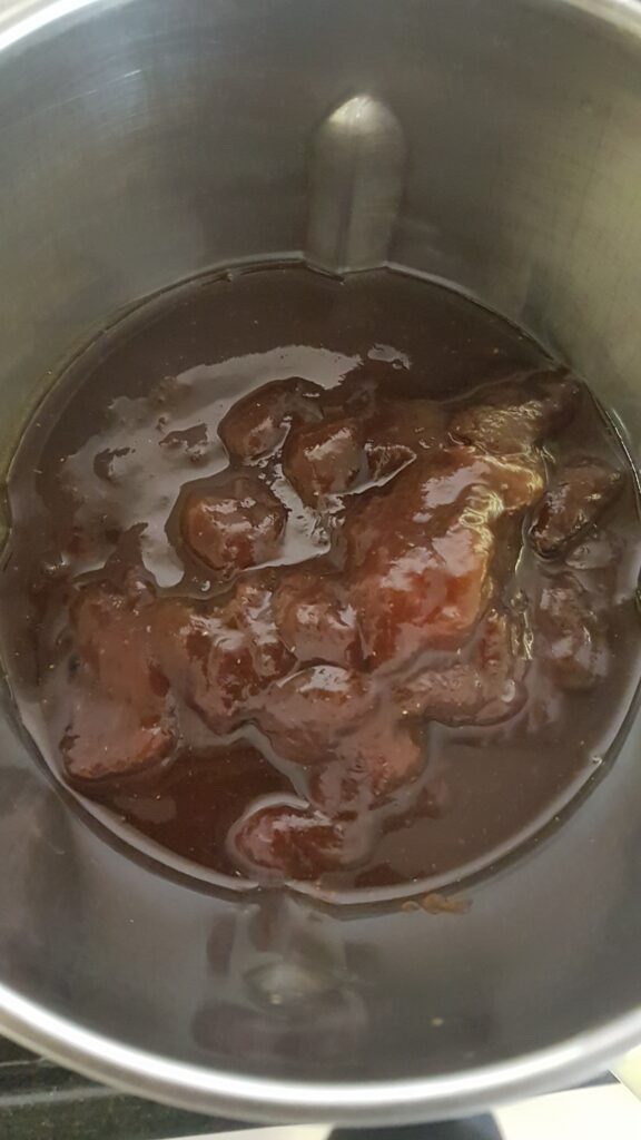 Mixture in a mixie jar