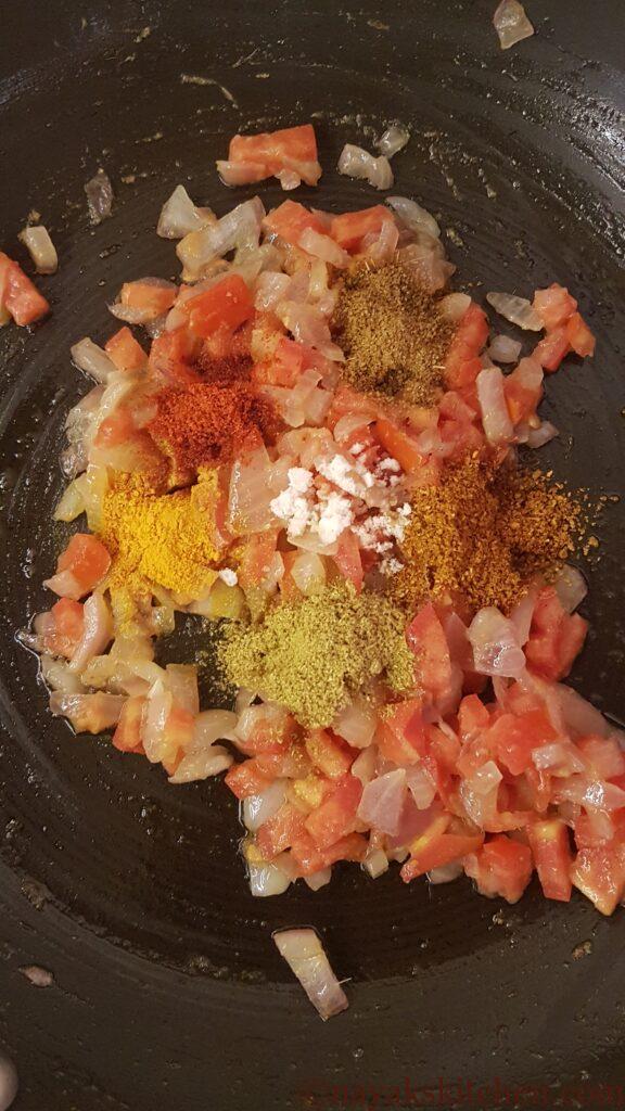 Adding all spice powders