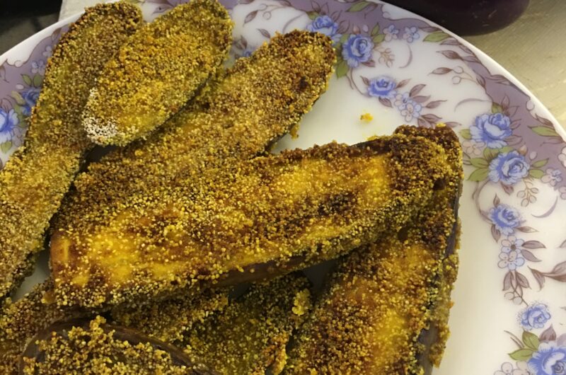 Brinjal Rava Fry | Eggplant Fry | Vaingyachyo Fodi | Crispy Pan-Fried Brinjal