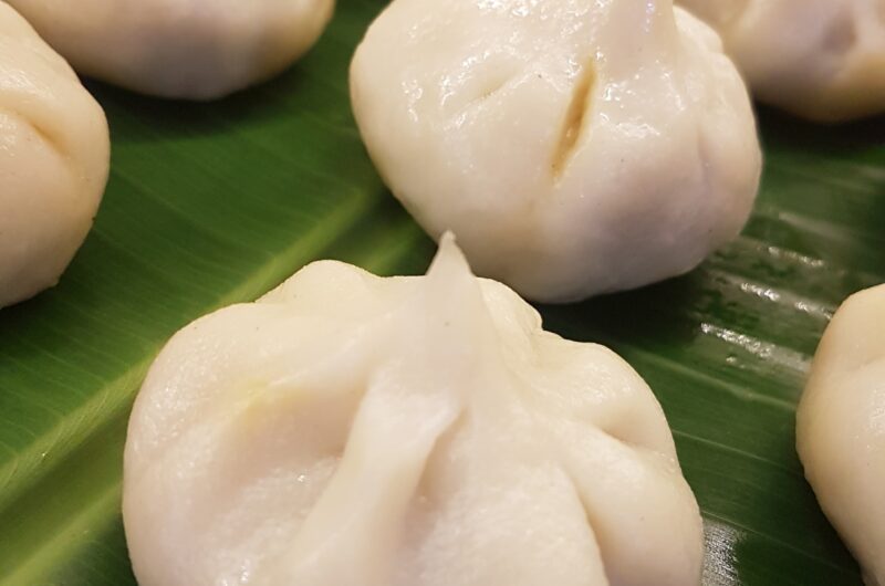 Ukdiche Modak (Steamed rice dumplings with coconut-jaggery stuffing)