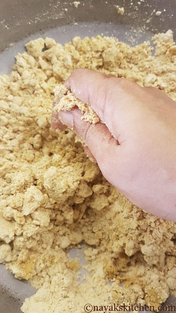 Mixing all ingredients well