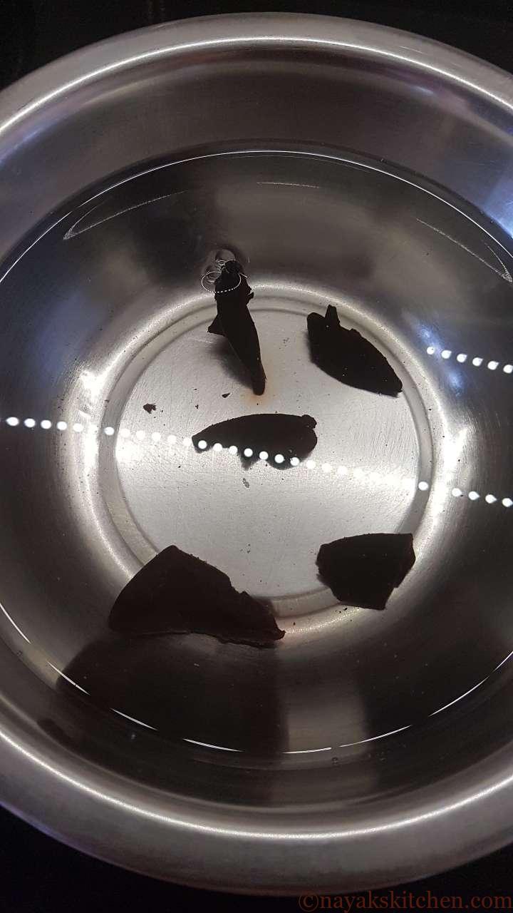 Adding kokum in water