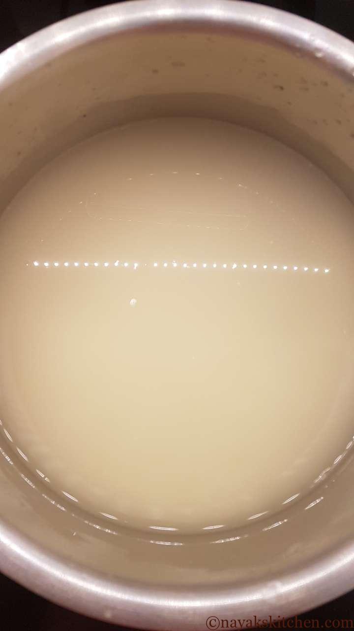 Soaking ambemohar rice in water