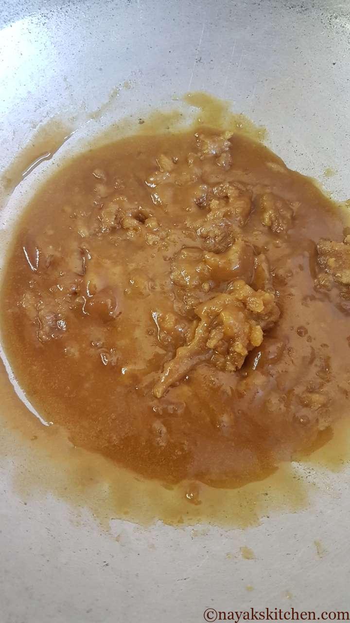Jaggery in a semi-liquid state