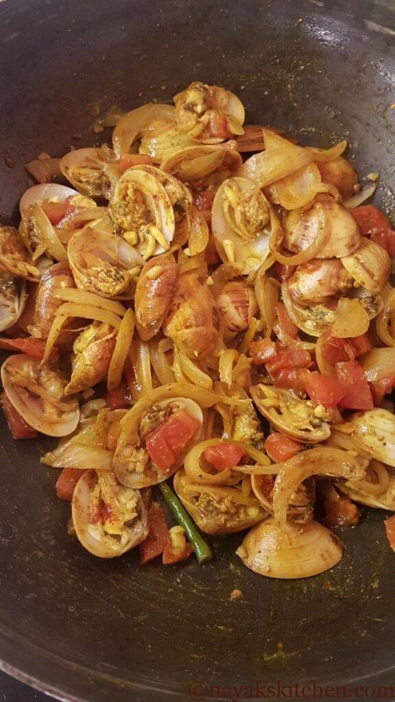 Mixing tisre sukka well