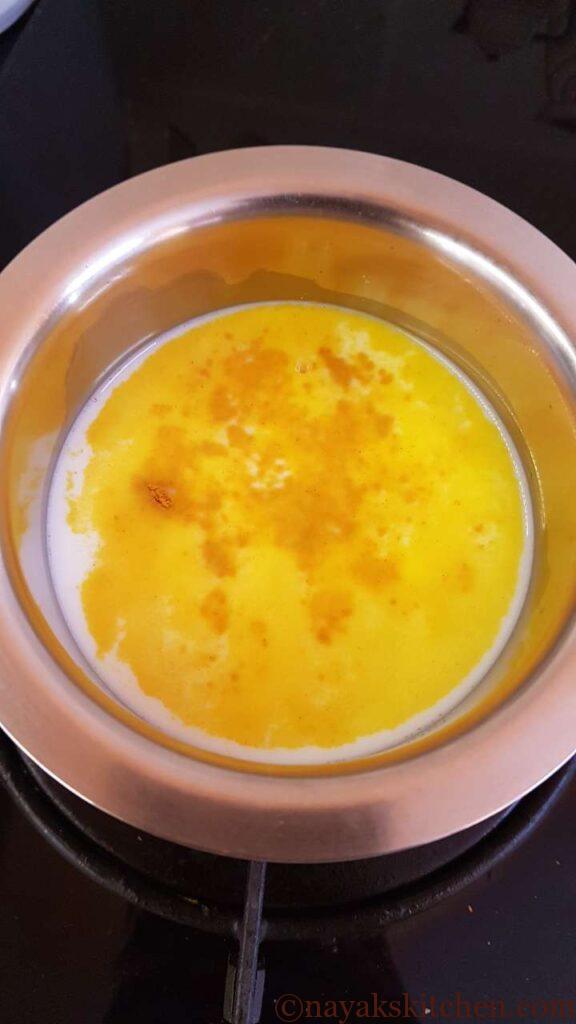 Turmeric powder in milk