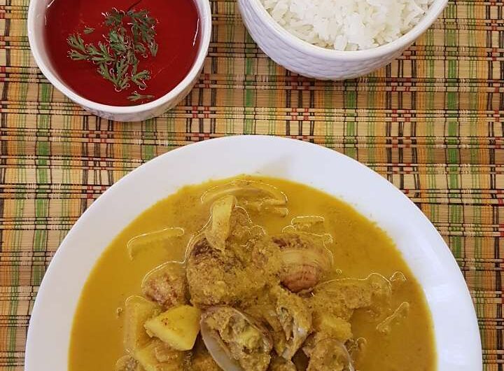 Tisrya Masala | Goan Clam Curry | How to make Tisryache Tonak?