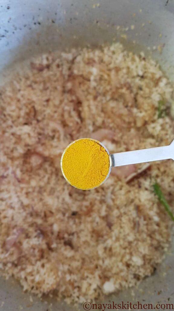 Adding turmeric powder