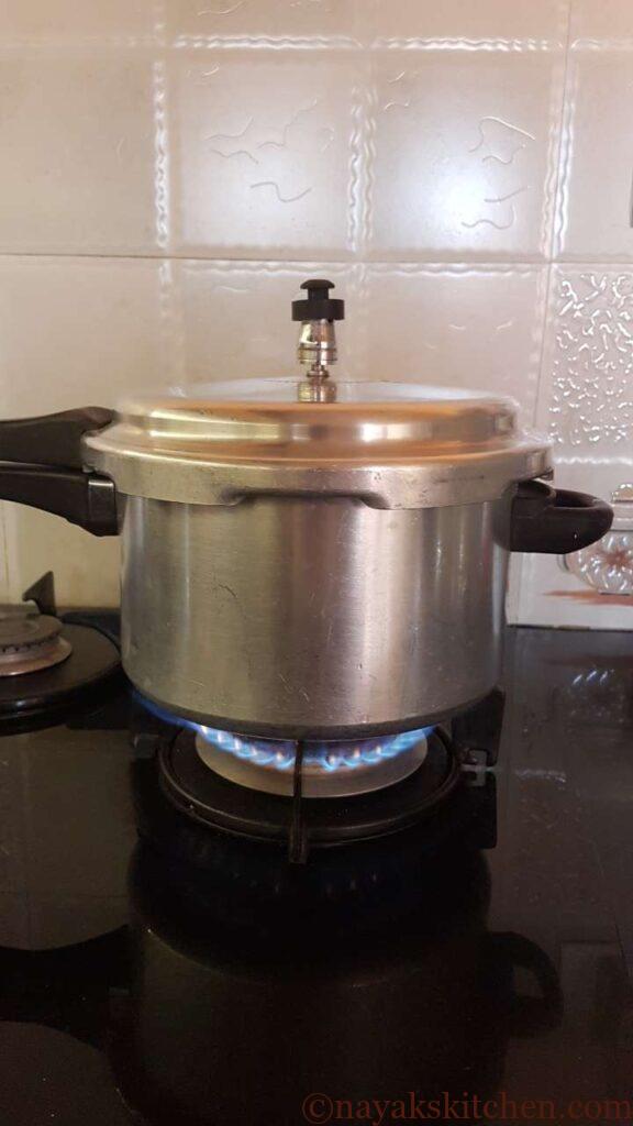 Pressure cooking raw jackfruit